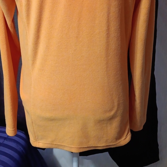 Columbia Pullover Shirt Size Medium - Picture 7 of 8